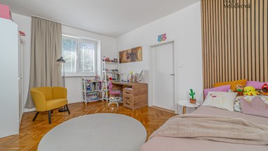 Prodej cihlového bytu 2+1 s možností úpravy na 3+kk, v centru Hradce Králové, Břetislavova ul.