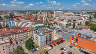 Prodej cihlového bytu 2+1 s možností úpravy na 3+kk, v centru Hradce Králové, Břetislavova ul.