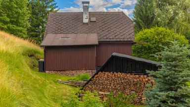 Výjimečná horská chalupa 2+1 s pozemkem 2 604 m² v Horních Teplicích u Adršpašsko-teplických skal