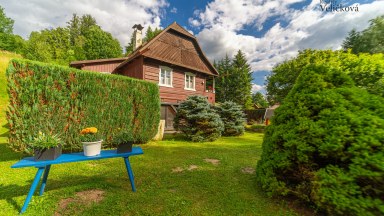 Výjimečná horská chalupa 2+1 s pozemkem 2 604 m² v Horních Teplicích u Adršpašsko-teplických skal
