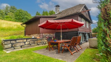 Výjimečná horská chalupa 2+1 s pozemkem 2 604 m² v Horních Teplicích u Adršpašsko-teplických skal