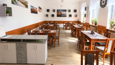 Pronájem vybavené restaurace se zahrádkou a tanečním sálem v Hradci Králové -Dům U Švagerků (329m2)