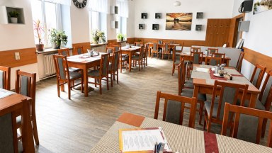 Pronájem vybavené restaurace se zahrádkou a tanečním sálem v Hradci Králové -Dům U Švagerků (329m2)