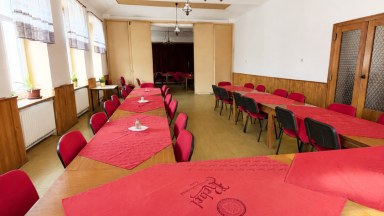 Pronájem vybavené restaurace se zahrádkou a tanečním sálem v Hradci Králové -Dům U Švagerků (329m2)