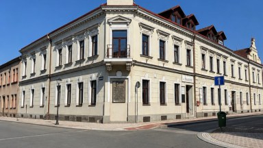 Pronájem vybavené restaurace se zahrádkou a tanečním sálem v Hradci Králové -Dům U Švagerků (329m2)