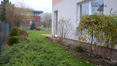 Prodej velmi pěkné novostavby rodinného domu 4+kk s garáží ve Vysoké nad Labem