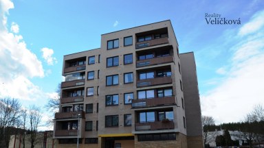 Prodej pěkného zděného bytu 3+1 s balkonem v Hradci Králové s možností okamžitého převodu do OV