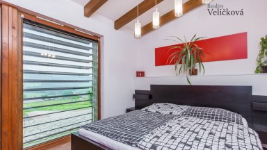 Prodej pěkných rodinného domu s výhledem na hory ve Starých Bukách (okr. Trutnov) 