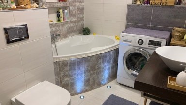 Pronájem krásného vybaveného bytu 2+kk v novostavbě v Hradci Králové - Malšovicích