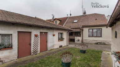 Prostorný rodinný dům v krásném místě Pardubic - Svítkova