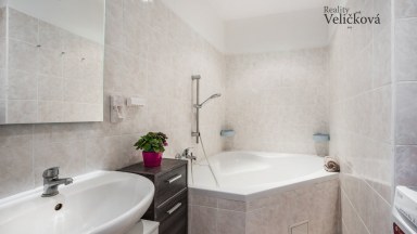 Prodej zrekonstruovaného bytu 3+kk v Hradci Králové - Milady Horákové