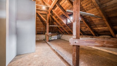 Prodej krásného rekonstruovaného rodinného domu v Hradci Králové v blízkosti centra