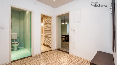 Prodej krásného rekonstruovaného rodinného domu v Hradci Králové v blízkosti centra