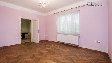 Prodej krásného rekonstruovaného rodinného domu v Hradci Králové v blízkosti centra