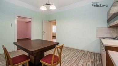 Prodej krásného rekonstruovaného rodinného domu v Hradci Králové v blízkosti centra