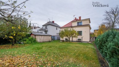 Prodej krásného rekonstruovaného rodinného domu v Hradci Králové v blízkosti centra