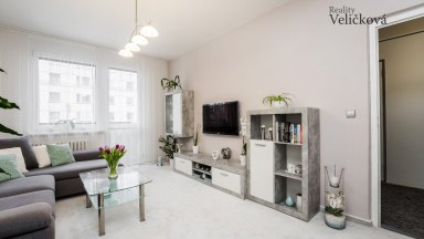 Prodej krásného bytu 3+1 s balkonem a klimatizací v Hradci Králové- Moravské Předměstí