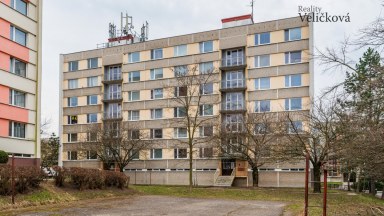 Prodej prostorného bytu 2+1 v Hradci Králové v ulici Formánkova (Moravské Př.)