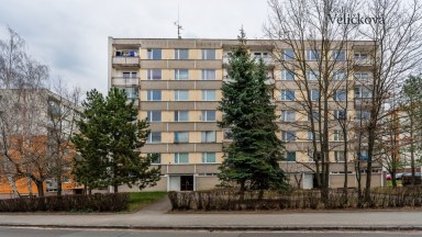 Prodej prostorného bytu 2+1 v Hradci Králové v ulici Formánkova (Moravské Př.)