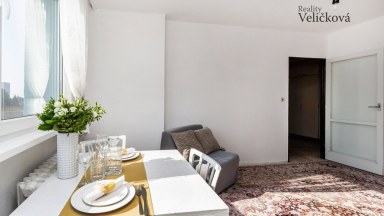 Prodej slunného bytu 3+1, 74 m2, ul. Bratří Štefanů, Hradec Králové – SP přímo u Polikliniky II.