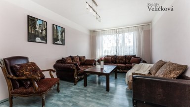 Prodej krásného bytu 3+1, 80 m2, ul. Brožíkova, Hradec Králové – Moravské Předměstí