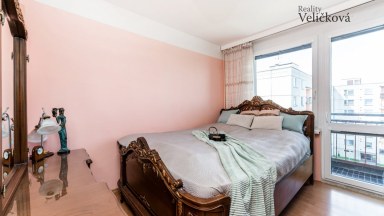 Prodej krásného bytu 3+1, 80 m2, ul. Brožíkova, Hradec Králové – Moravské Předměstí