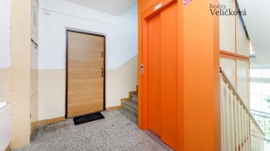 Prodej krásného bytu 3+1, 80 m2, ul. Brožíkova, Hradec Králové – Moravské Předměstí