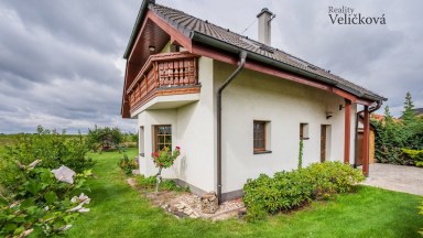 Prodej rodinného domu Divec 100 m², pozemek 632 m²