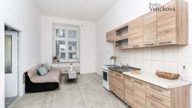 Prodej krásného bytu 2+kk, 47 m2, ul. Pražská Třída, Hradec Králové – Kukleny