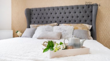 Luxusní byt 3+kk v novostavbě z r. 2020 v Hradci Králové - Malšovicích s krytým garážovým stáním