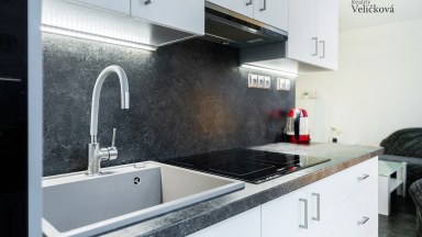 Kompletně zrekonstruovaný byt 3+kk v Malšovicích v nízkopodlažní budově