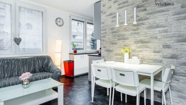 Kompletně zrekonstruovaný byt 3+kk v Malšovicích v nízkopodlažní budově