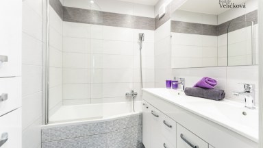 Kompletně zrekonstruovaný byt 3+kk v Malšovicích v nízkopodlažní budově