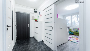 Kompletně zrekonstruovaný byt 3+kk v Malšovicích v nízkopodlažní budově
