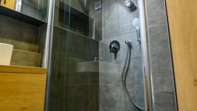 Prodej luxusního bytu 1+kk se zasklenou lodžií v Hradci Králové - Moravské Předměstí