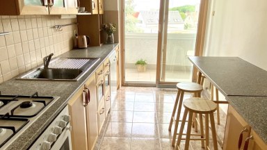 Pronájem slunného bytu 3+1 Na Občinách