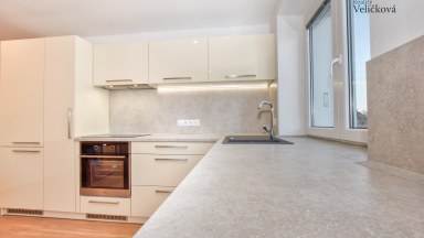 Pronájem bytu 3+kk, 74 m2