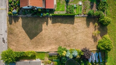 Exkluzivně nabízíme krásný stavební pozemek v obci Býšť