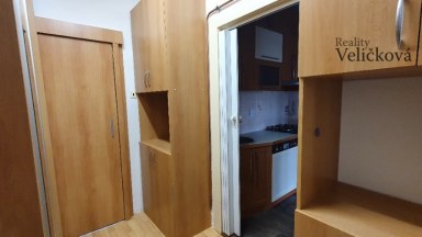 Pronájem pěkného bytu 2+kk 48 m2 Hradec Králové - ulice Střelecká