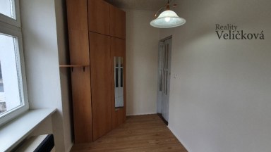 Pronájem pěkného bytu 2+kk 48 m2 Hradec Králové - ulice Střelecká