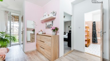 Kouzelný podkrovní byt 3+kk v centru města Hradce Králové - ulice Čelakovského