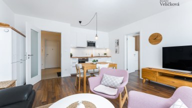 Prodej krásného bytu 2+kk v novostavbě ve Farářství - Hradec Králové