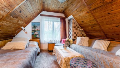 Prodej krásné zděné chaty v kouzelném prostředí u lesa, Hradec Králové - Divec