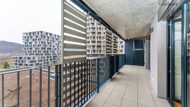 Prodej krásného bytu 3+kk se dvěma prostornými balkony a sklepem v nově vznikající rezidenci Zahálka