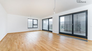 Prodej krásného bytu 3+kk se dvěma prostornými balkony a sklepem v nově vznikající rezidenci Zahálka