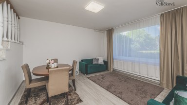 Prodej pěkného řadového domu 6+1 se zahradou 340m v Albrechticích nad Orlicí