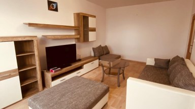 Pronájem vybaveného bytu 2+1 v Hradci Králové v ulici Štefánikova