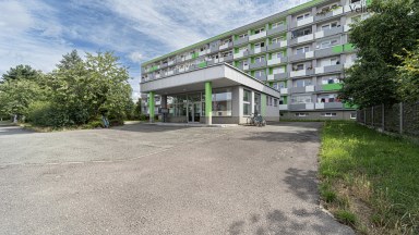 Prodej bytu 1+kk s balkonem v ulici Brožíkova