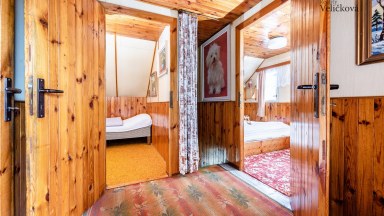 Prodej krásné chaty 4+kk poblíž vodní nádrže Pastviny - na okraji Klášterce nad Orlicí