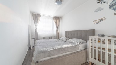 Prodej luxusního bytu 3+1 s prostornou lodžií a krásnými výhledy v samém centru Pardubic